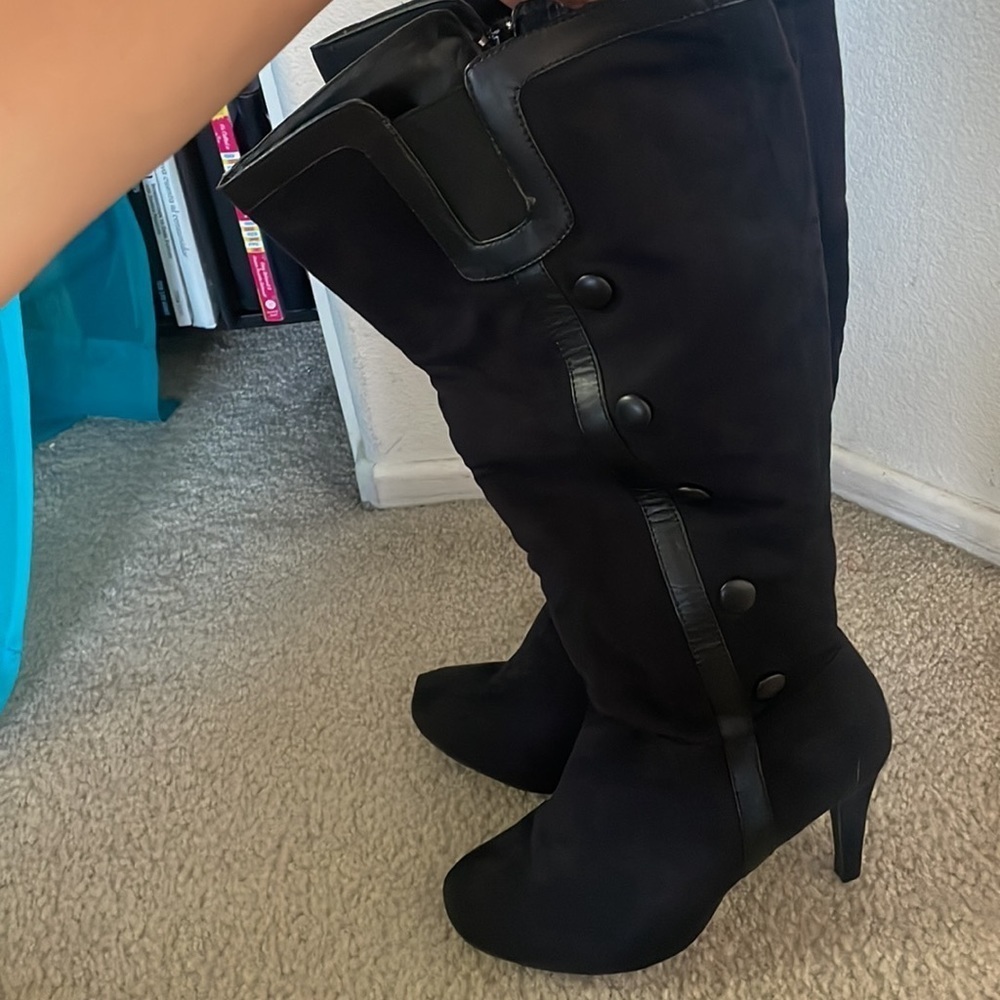 Long heeled  up the leg boots womens size 8​​​​​​ - Picture 4 of 7